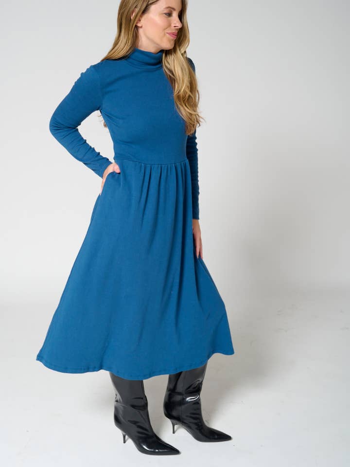 Milarosa Turtleneck Midi Dress for wholesale by Preloved