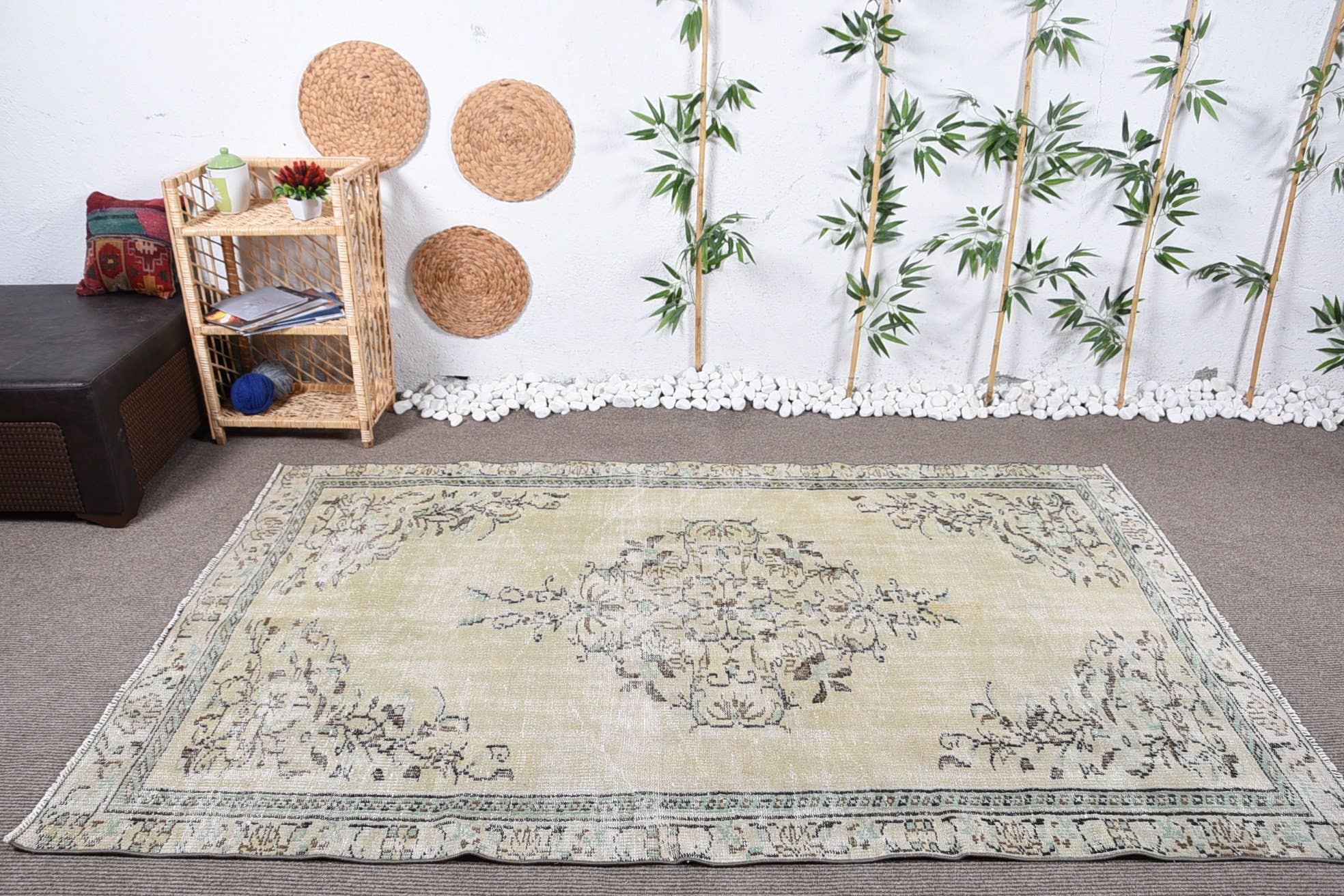 The Loom Wholesale – wholesale Runner rug – Vintage Handmade Wool Floral Rug0
