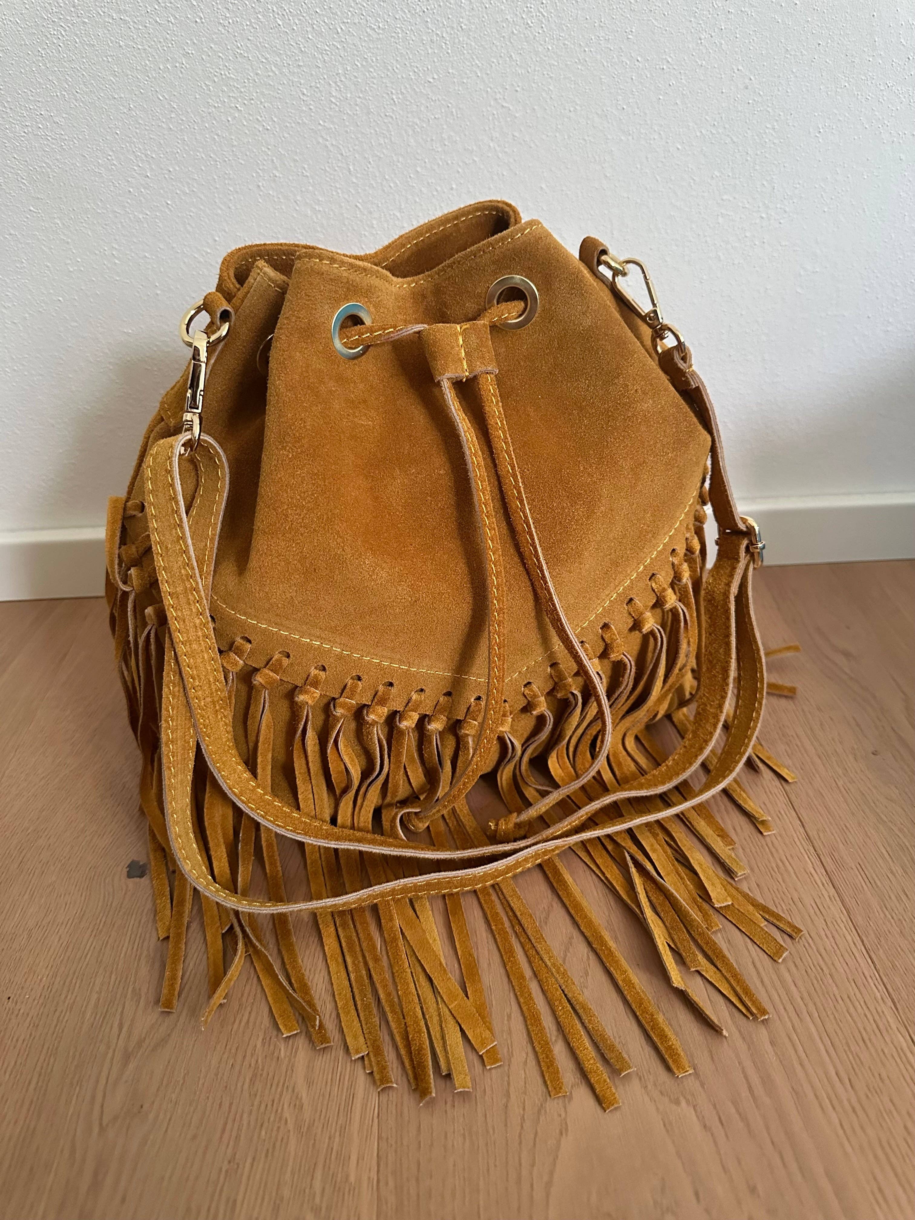 Zhade - Wholesale Shoulder Bag - Women's - SUEDE BUCKET - fringes16