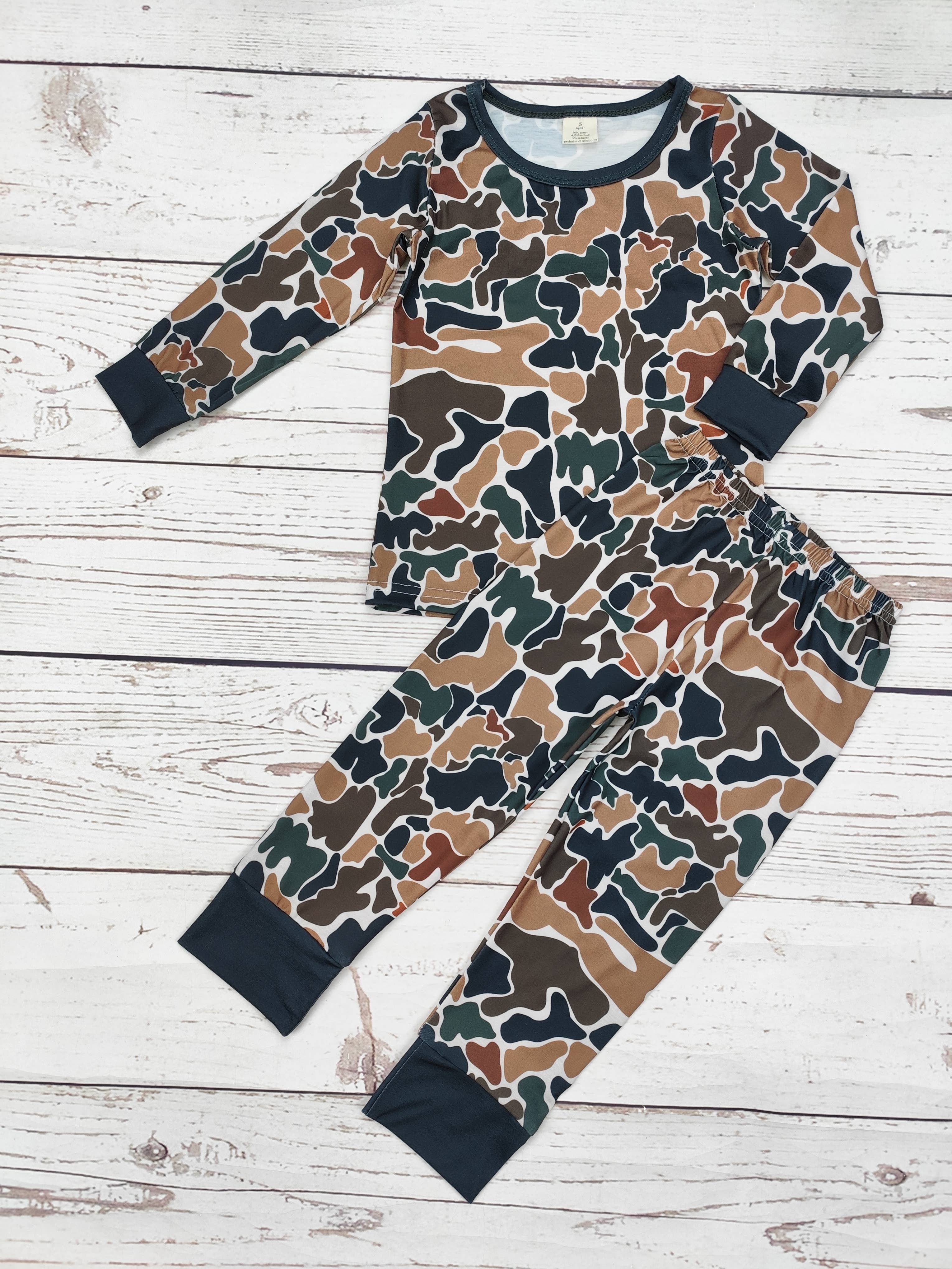 sassy kids palace - Vente Haut et bas de pyjama – enfant - Pyjama à imprimé camouflage pour enfants1
