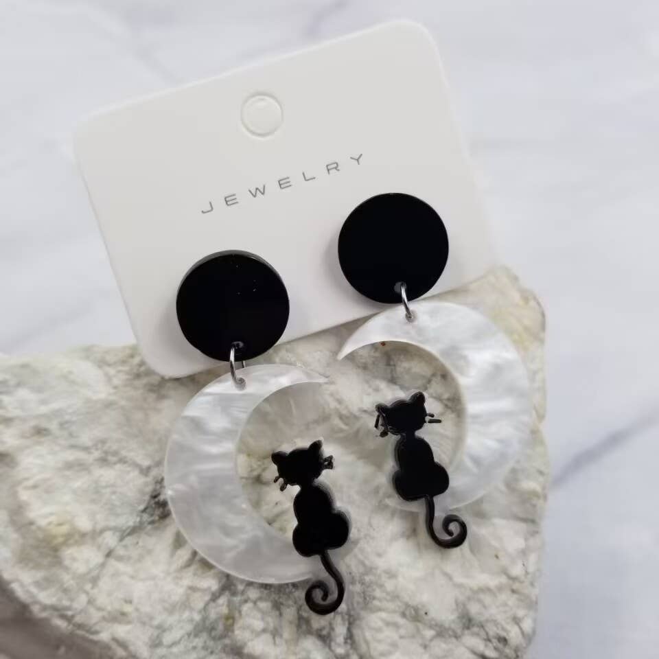 The Pretty Jewellery - Wholesale Dangle Earrings - Black Cat on Moon Halloween Earrings2