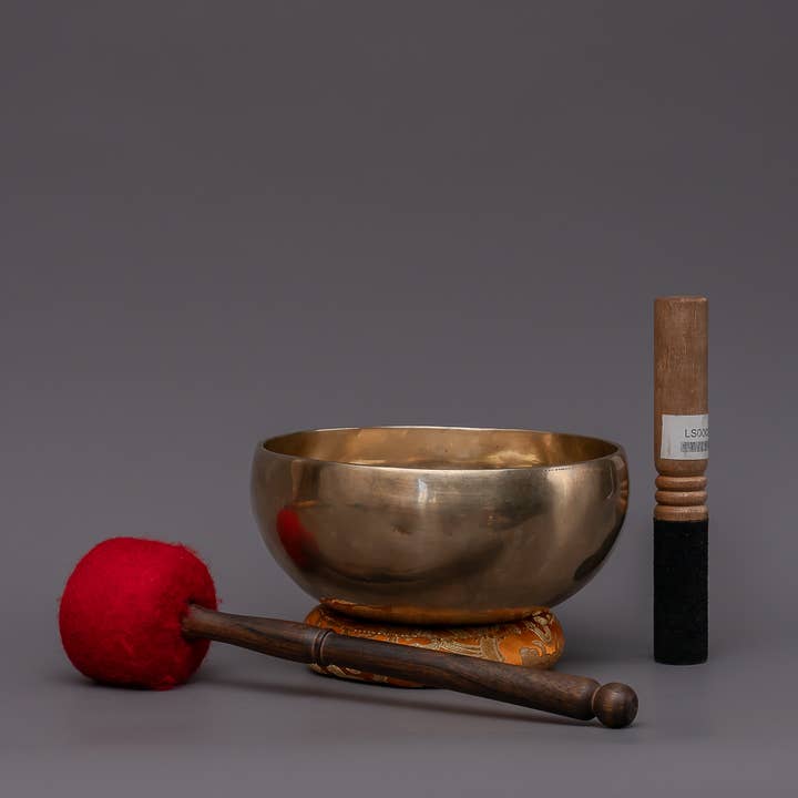 Dim Antique Singing Bowl – Vintage Tibetan Sound Bowl for wholesale by Boudha Stupa Thanka Centre