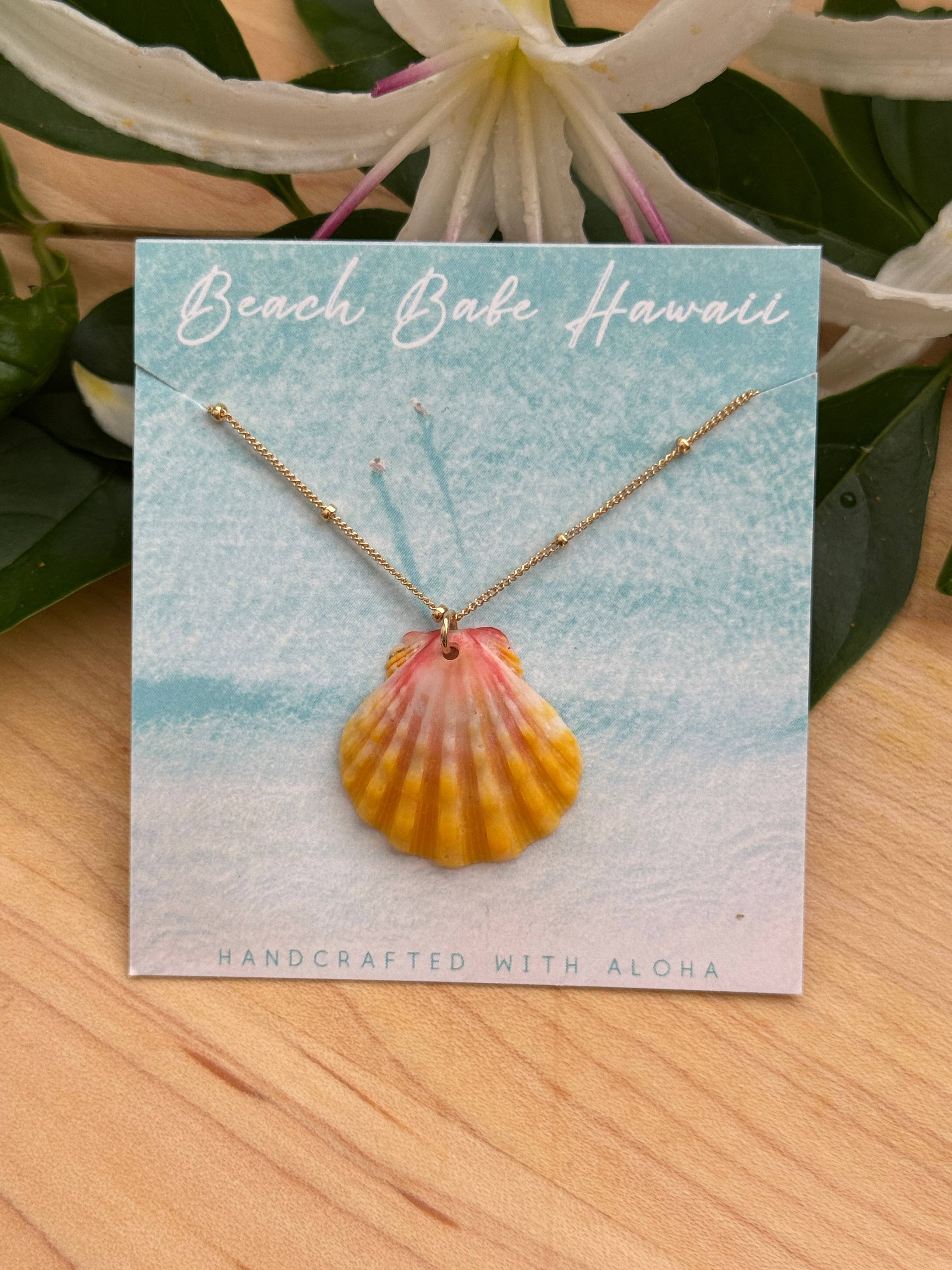 Beach Babe Hawaii - Wholesale Pendant/Charm Necklace - Sunrise Shell Necklace 0