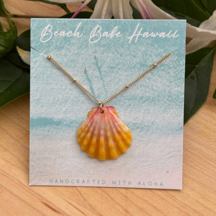 Beach Babe Hawaii - Wholesale Pendant/Charm Necklace - Sunrise Shell Necklace