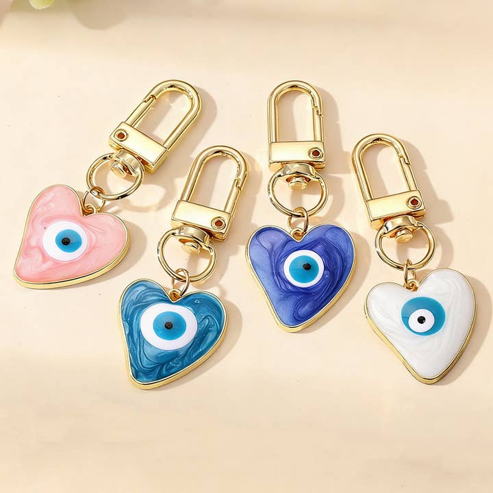 MINIMALIST SAND EVIL EYE HEART-SHAPED KEYCHAIN_CWMM12888 for wholesale by DOUBLJU