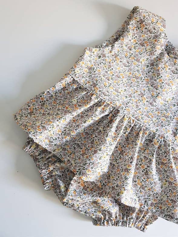 Blouse Nora en pissenlit pour la vente par Winnie Woo