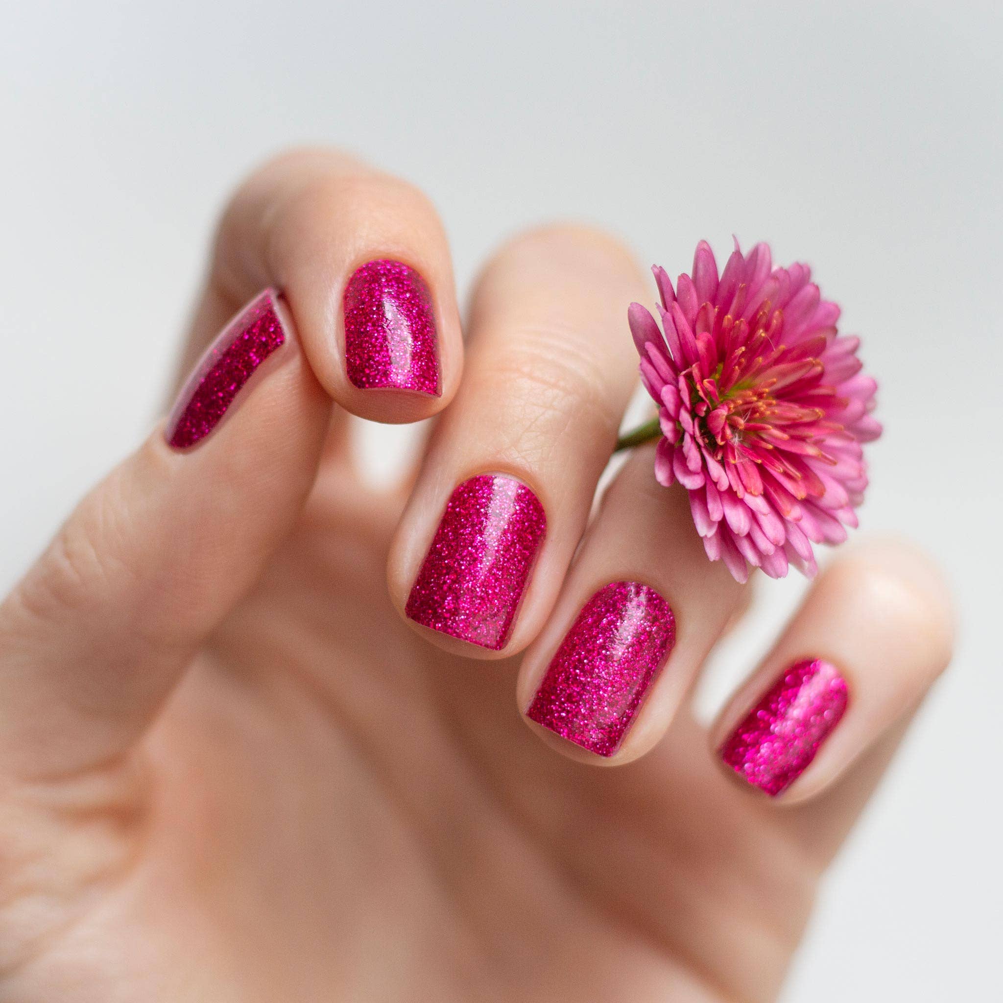 AVOA Beauty – Engroshandel Negledesign – Berry Sparkly klistermærker til negle3