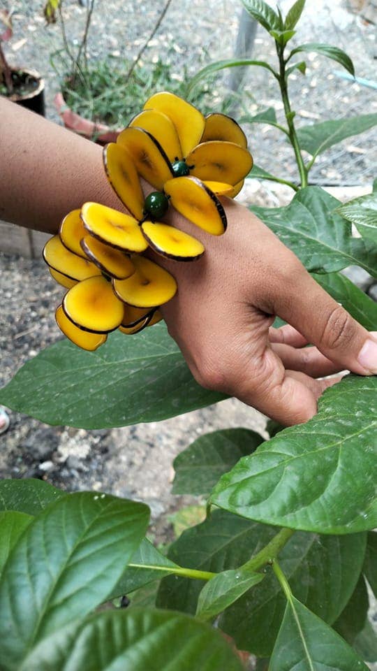 Organic jewelry by Allie – Großhandel Perlenarmband – Oahu Lei-Stil Tagua-Armband Insel-Strand-Schmuck3