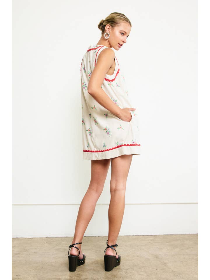 DEEP CREAM Embroidered Shift Dress - RD1186 for wholesale on Faire5