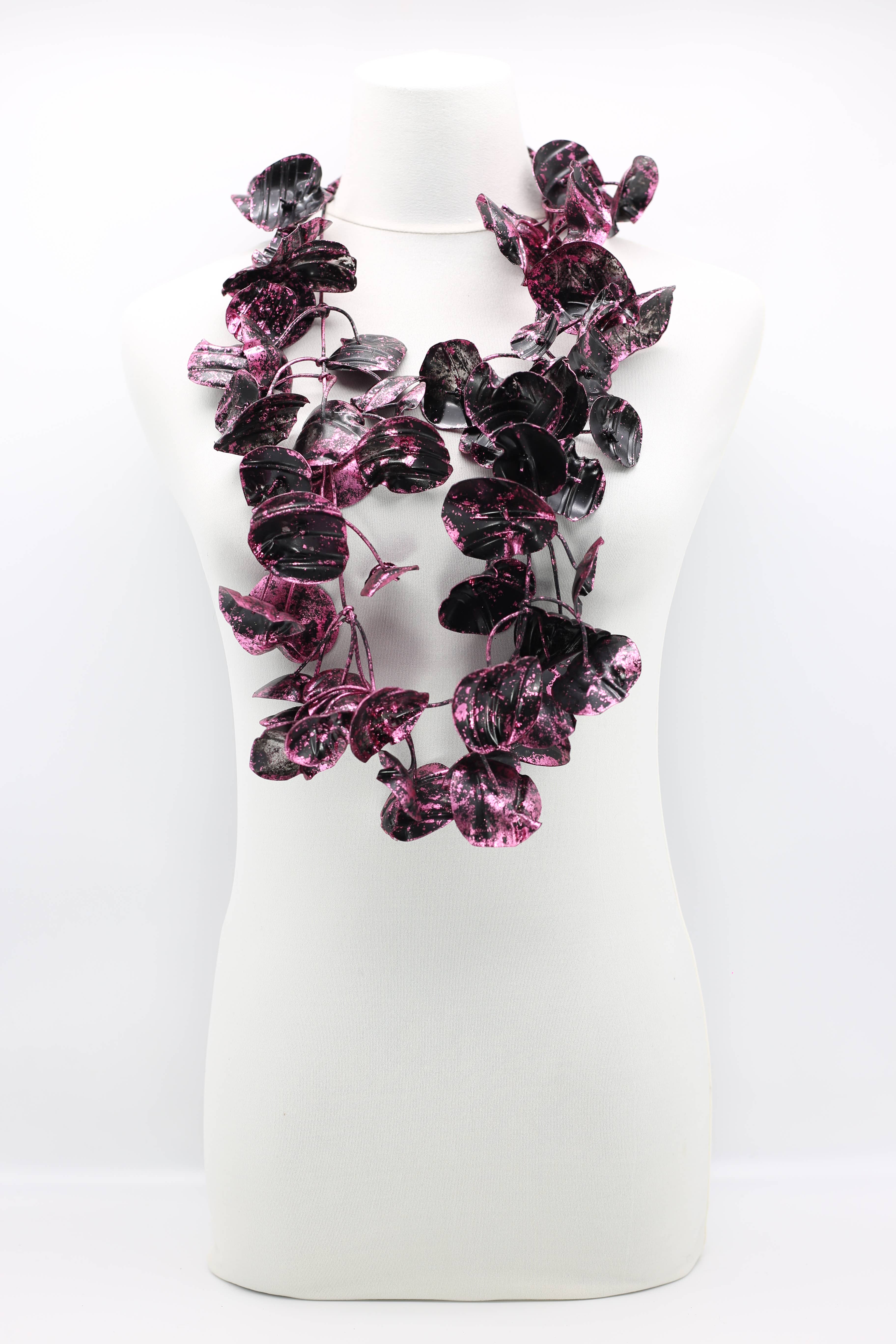 Jianhui London - Vendita all'ingrosso Collane a bavaglio - Collana grande doppia ninfea - Dorata a mano2