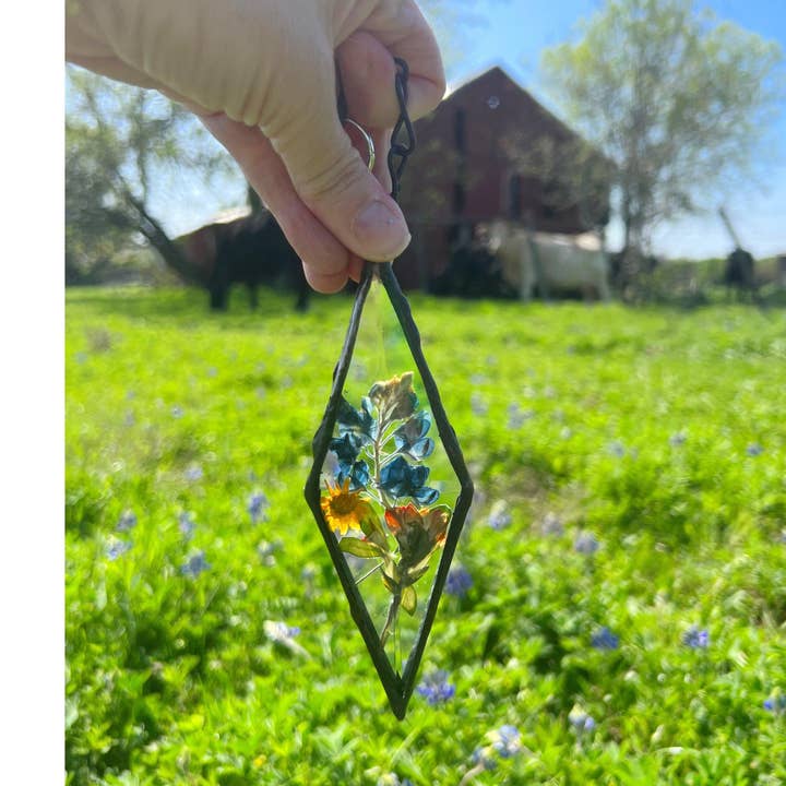 Vetrata artistica a forma di diamante con fiori selvatici del Texas per la vendita all'ingrosso da parte di Remedy Designs