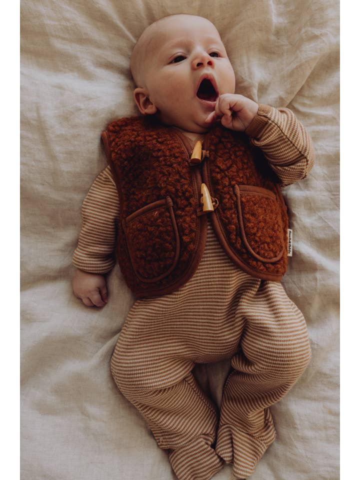 Finch & Fable - Wholesale Outerwear Vest - Kids - Wool Sherpa Vest - Chestnut