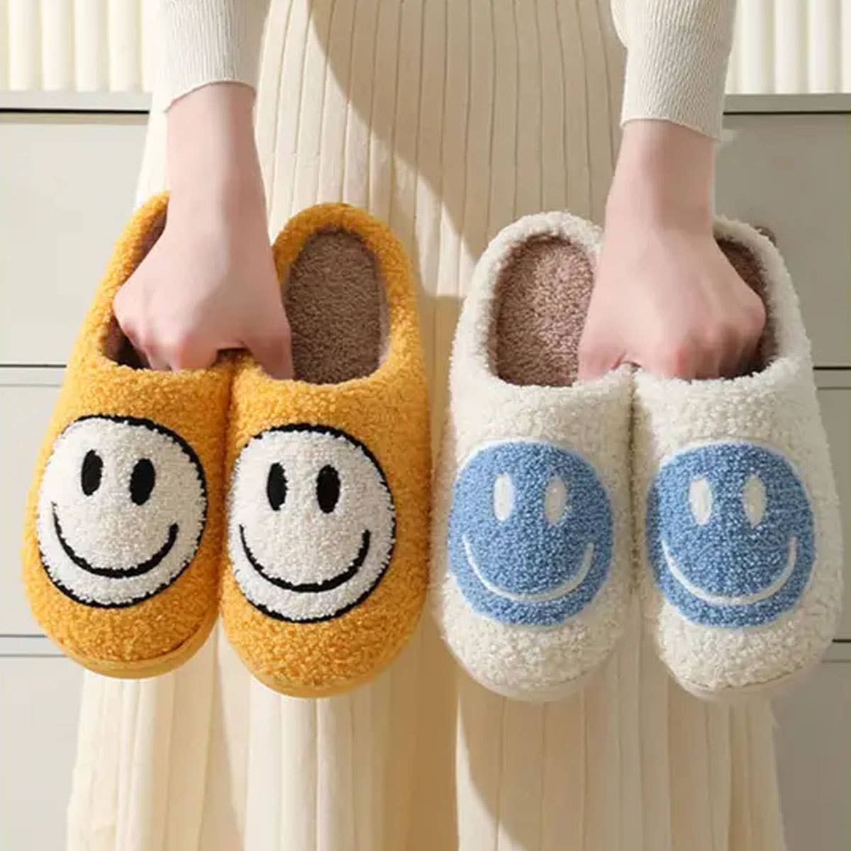 DOUBLJU - Wholesale Slippers - Unisex - Smiley Face Unisex Cotton Slippers for Fall,Winter
28