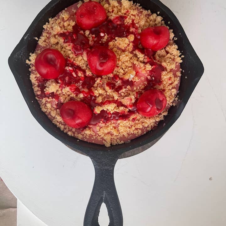 Wicks and Gifts - Wholesale Novelty Candle - 8 oz Cherry Cobbler Iron Skillet Candle1
