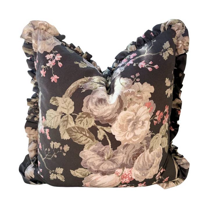 Coussin à bords volantés en chocolat Franics Floral pour la vente par Brooke and Lou