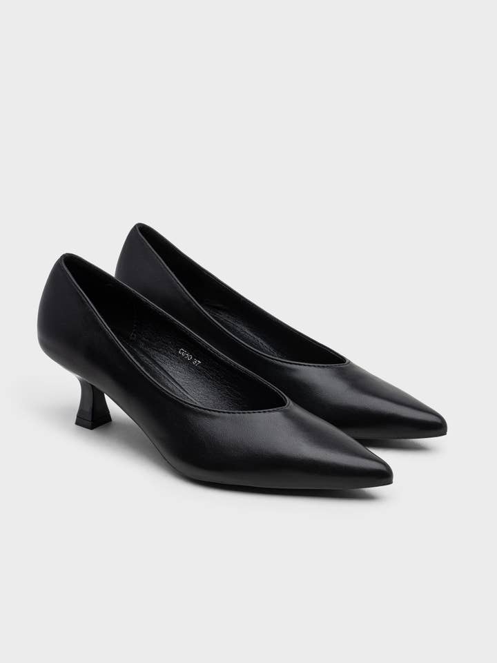 CEREZA - Wholesale Low Heels - Women's - POINTED COURT SHOES WITH LOW KITTEN HEEL10