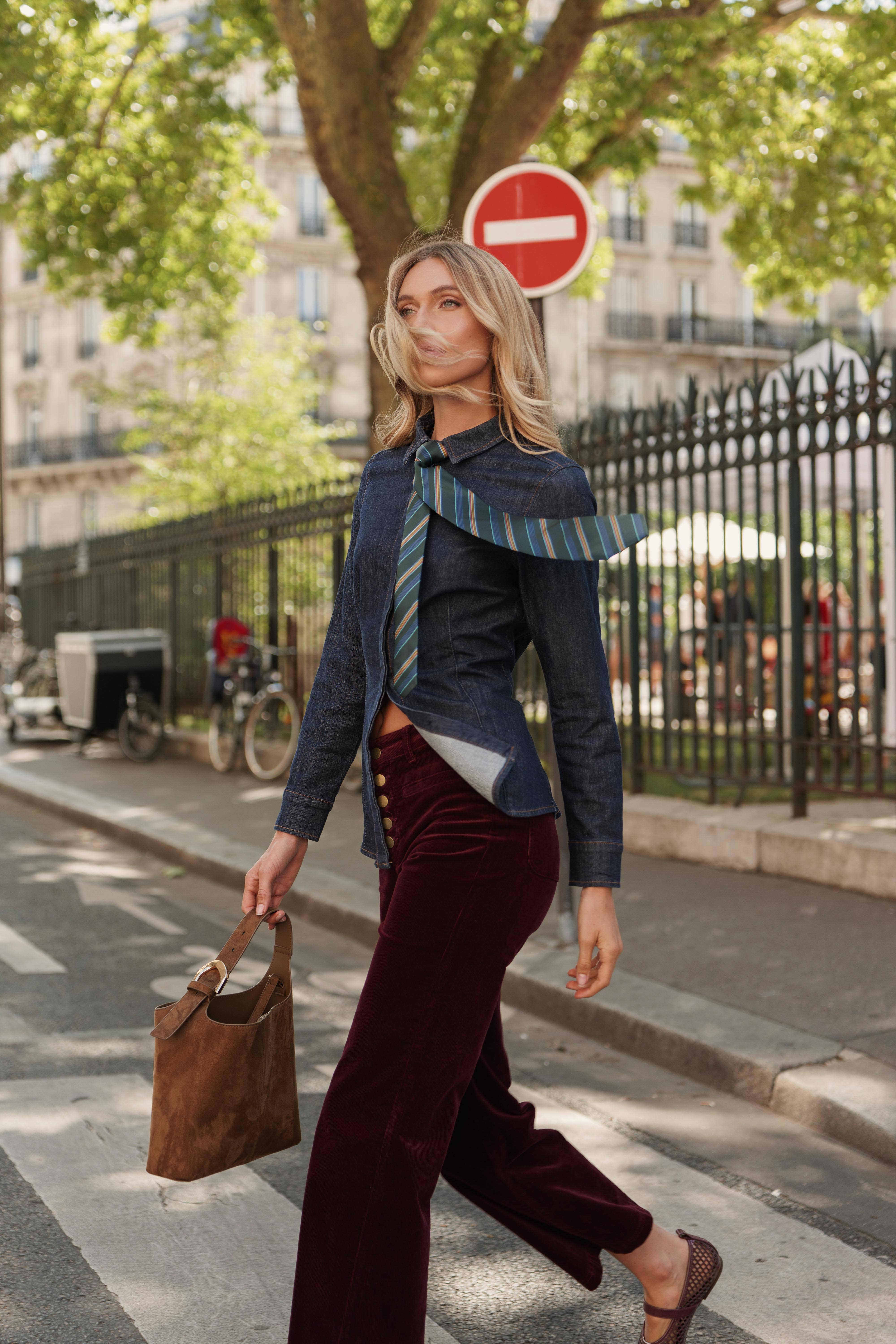 Oraije Paris – wholesale Pants – Women's – Valentina wide velvet pants38