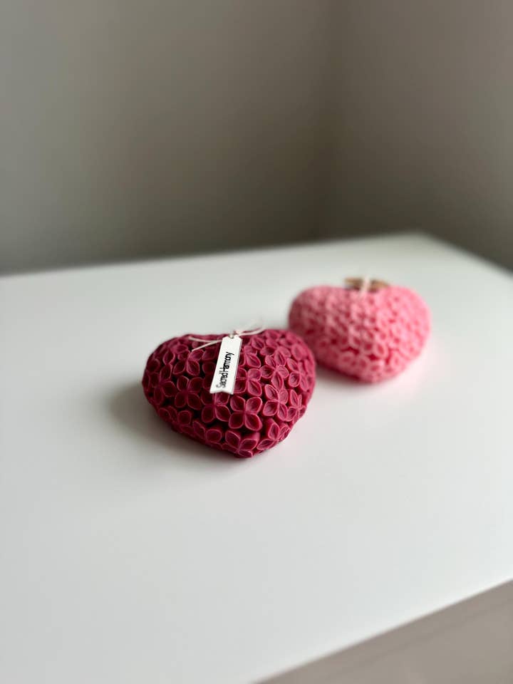 Handmade Heart-Shaped Floral Candles – Romantic Gift for Any Occasion for wholesale by Elizabeth’s Candles