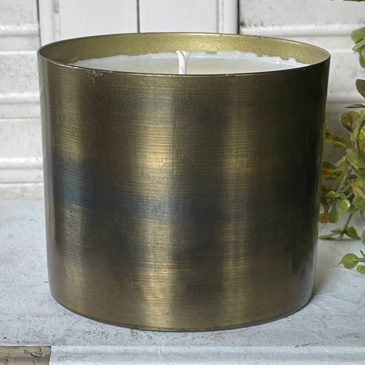 Sea Salt + Cucumber 11oz Soy Candle in Tin for wholesale by 1858 Candle Co