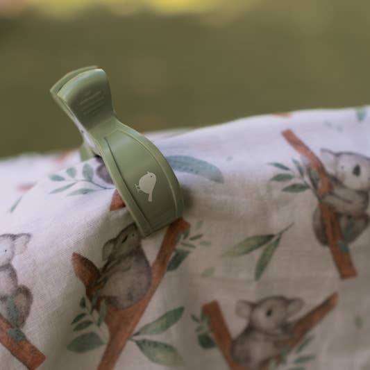 Emotion & Kids - Wholesale Swaddle set – Baby - Koala Muslin Wrap & Sage Pram Clips Set1
