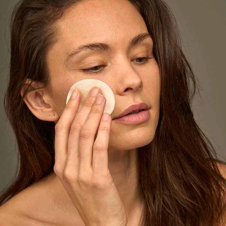 Apeer Beauty UK – wholesale Make-up remover – Micellar Water1