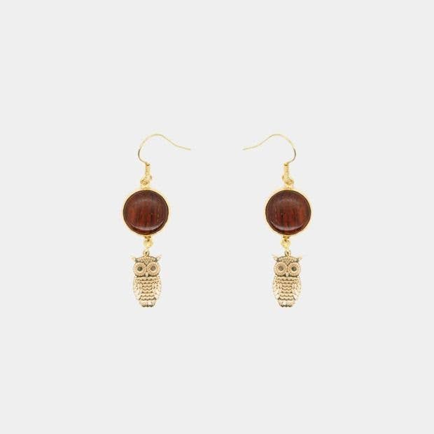 Leonna gouden uil mahonie oorbellen voor wholesale door Essenciel