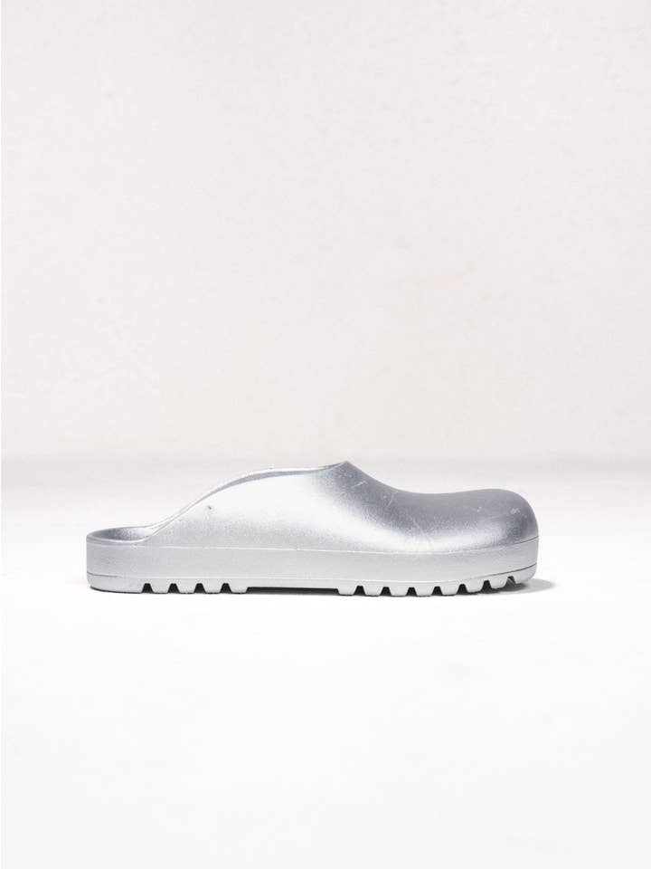 SMF - Wholesale Sandals - Women's - 249975 - Metallic clog sandals4