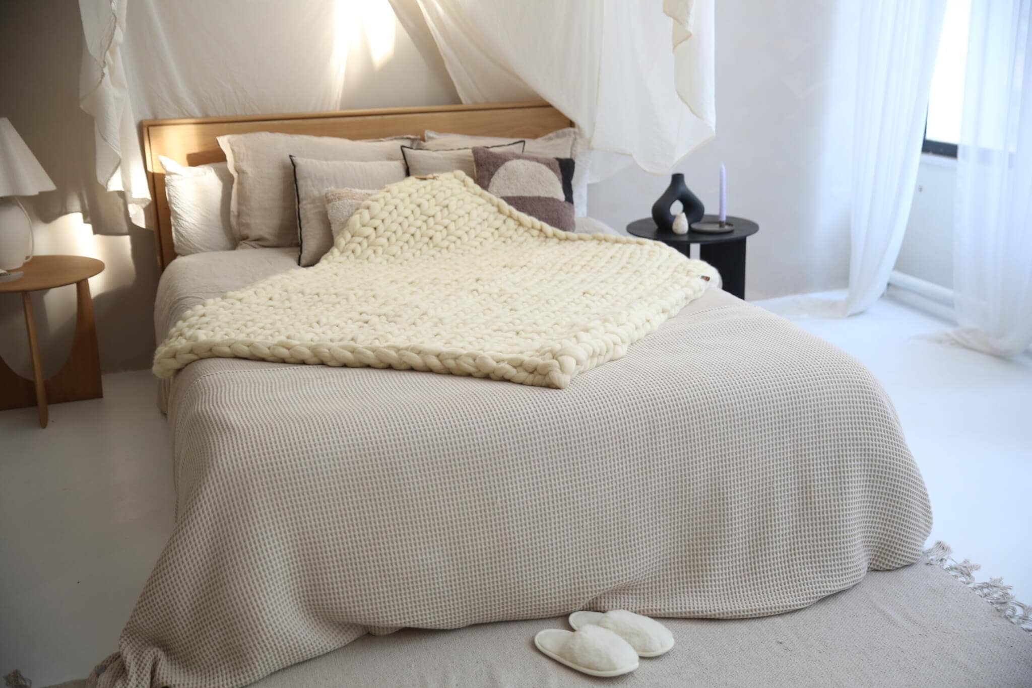 Schaapmaatje - Wholesale Throw Blanket - Warm, Soft Living Blanket XXL Hand-Knitted, 100% Pure Merino Wool