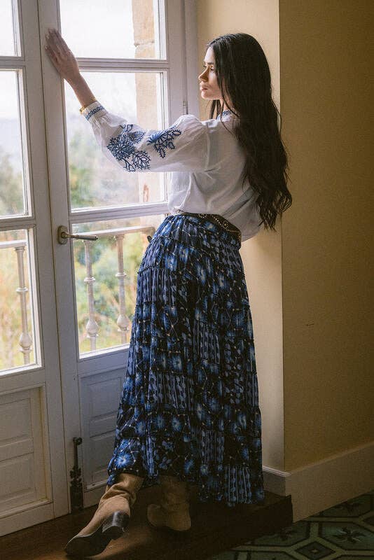 Piti Cuiti - Wholesale Blouse - Women's - DALIA BLUE EMBROIDERED SHIRT3