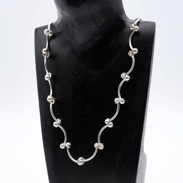 Collar de diseño de hueso en plata de ley para venta al por mayor de Renata Rubio 92.5