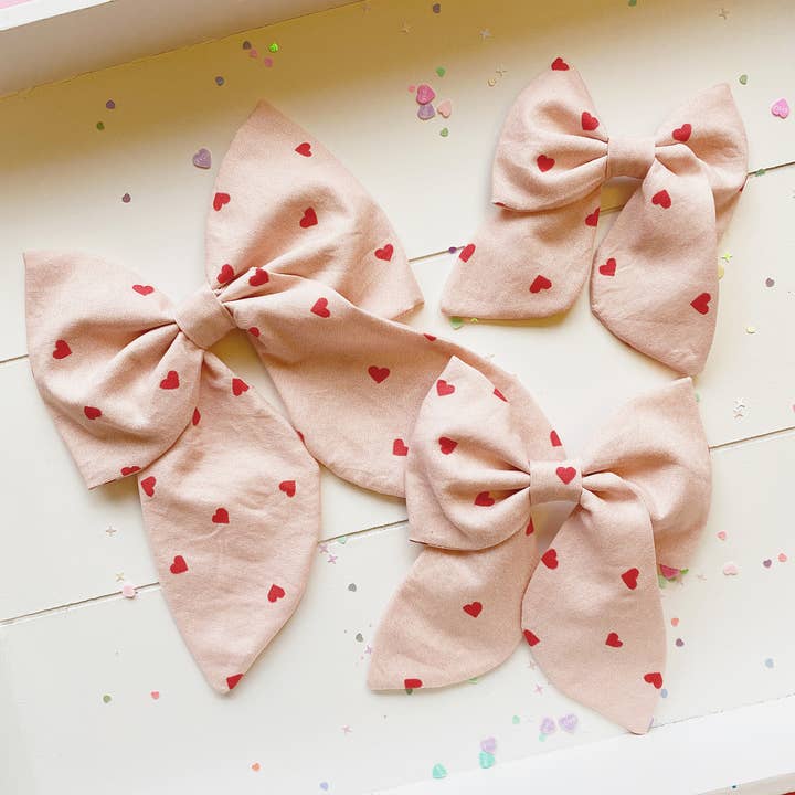 Shared Joy Bows – Großhandel Haarschleife – Kinder – Haarschleifen zum Valentinstag1