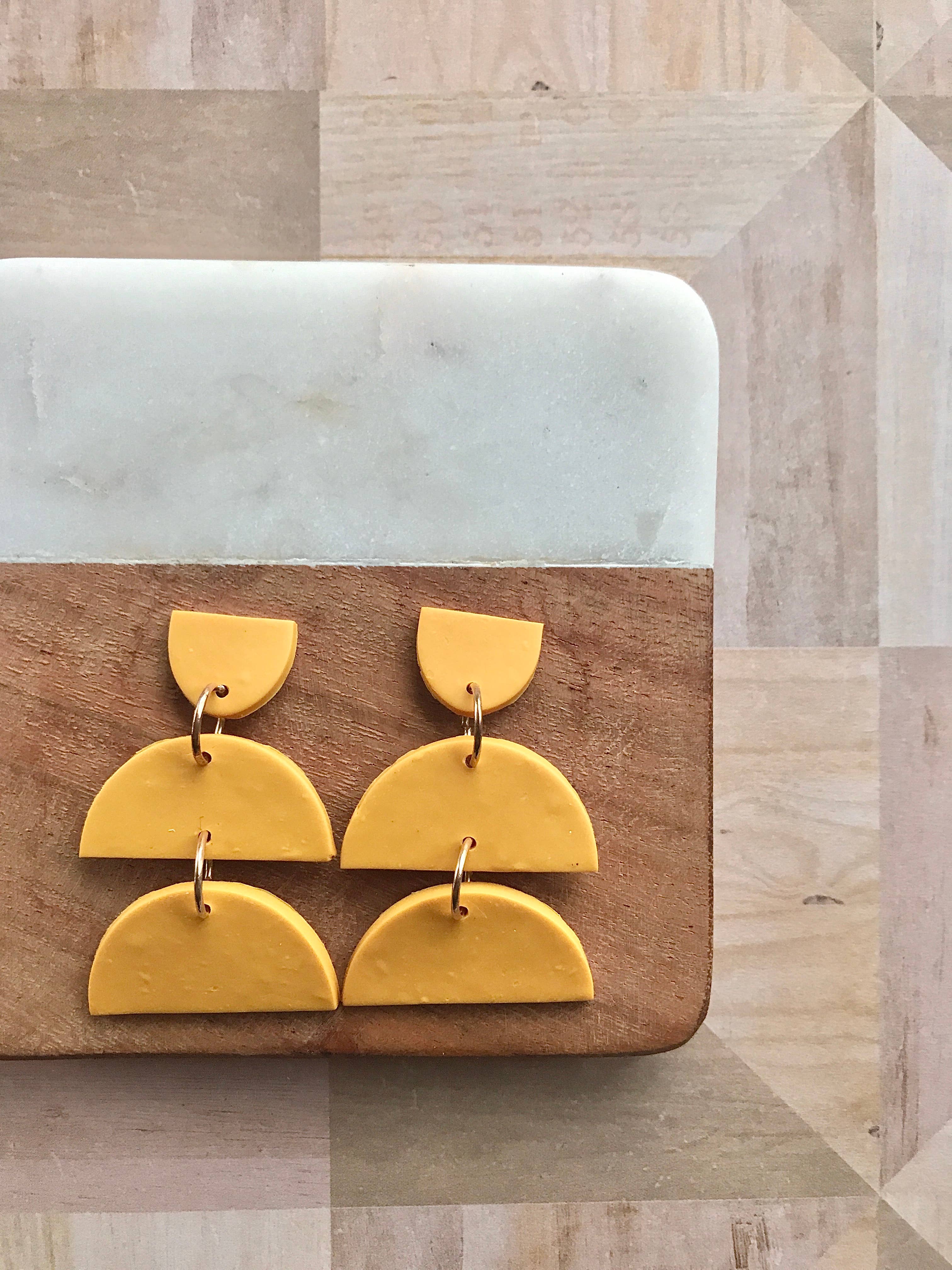 Sun Sprinkles – wholesale Dangle earrings – Mustard Yellow Modern Statement Clay Everyday Earring1