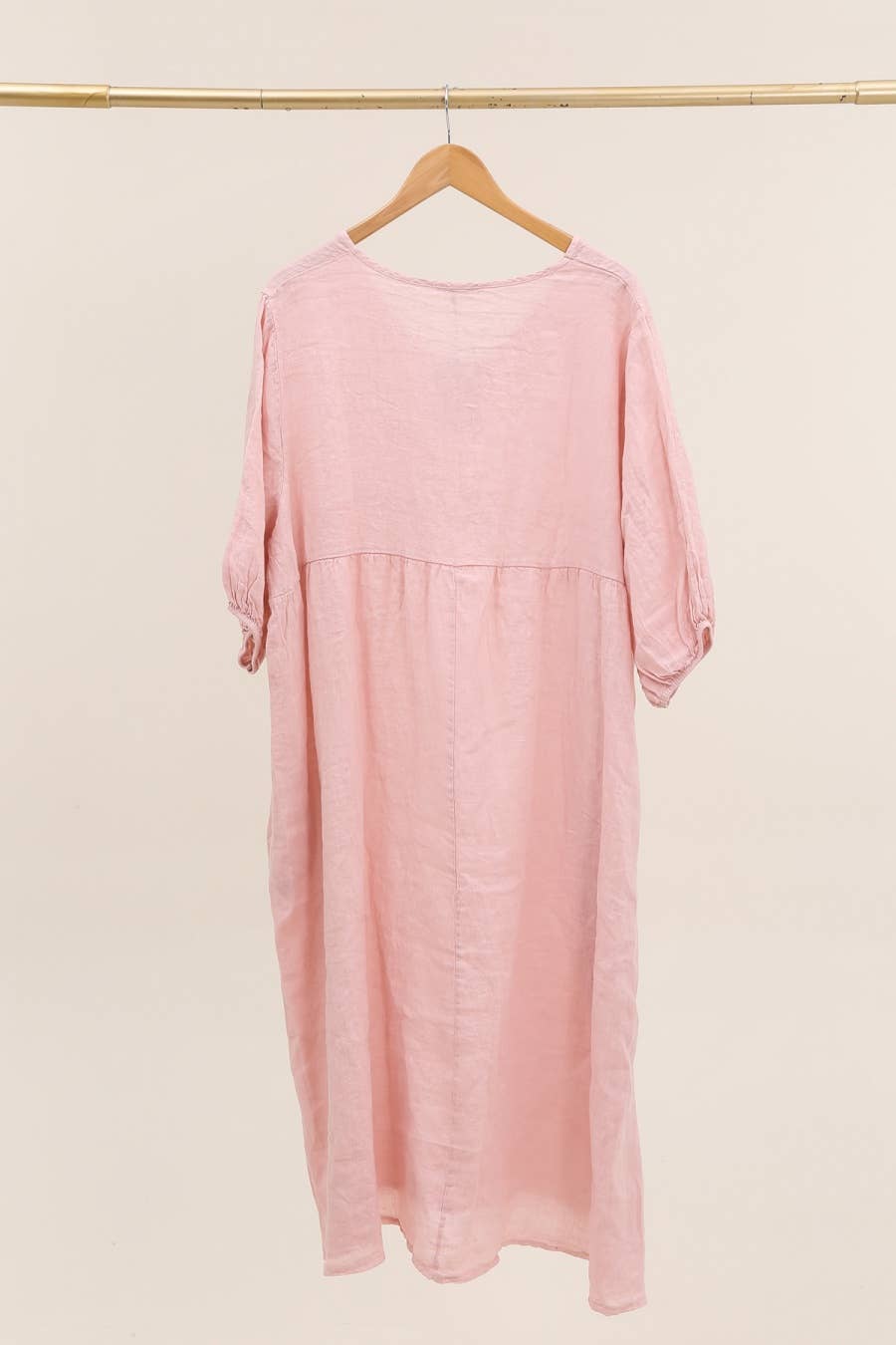 Lea & Luc - Grandes Tailles – Engroshandel Kjole - Dame – Linnedkjole i plusstørrelse med V-udskæring6