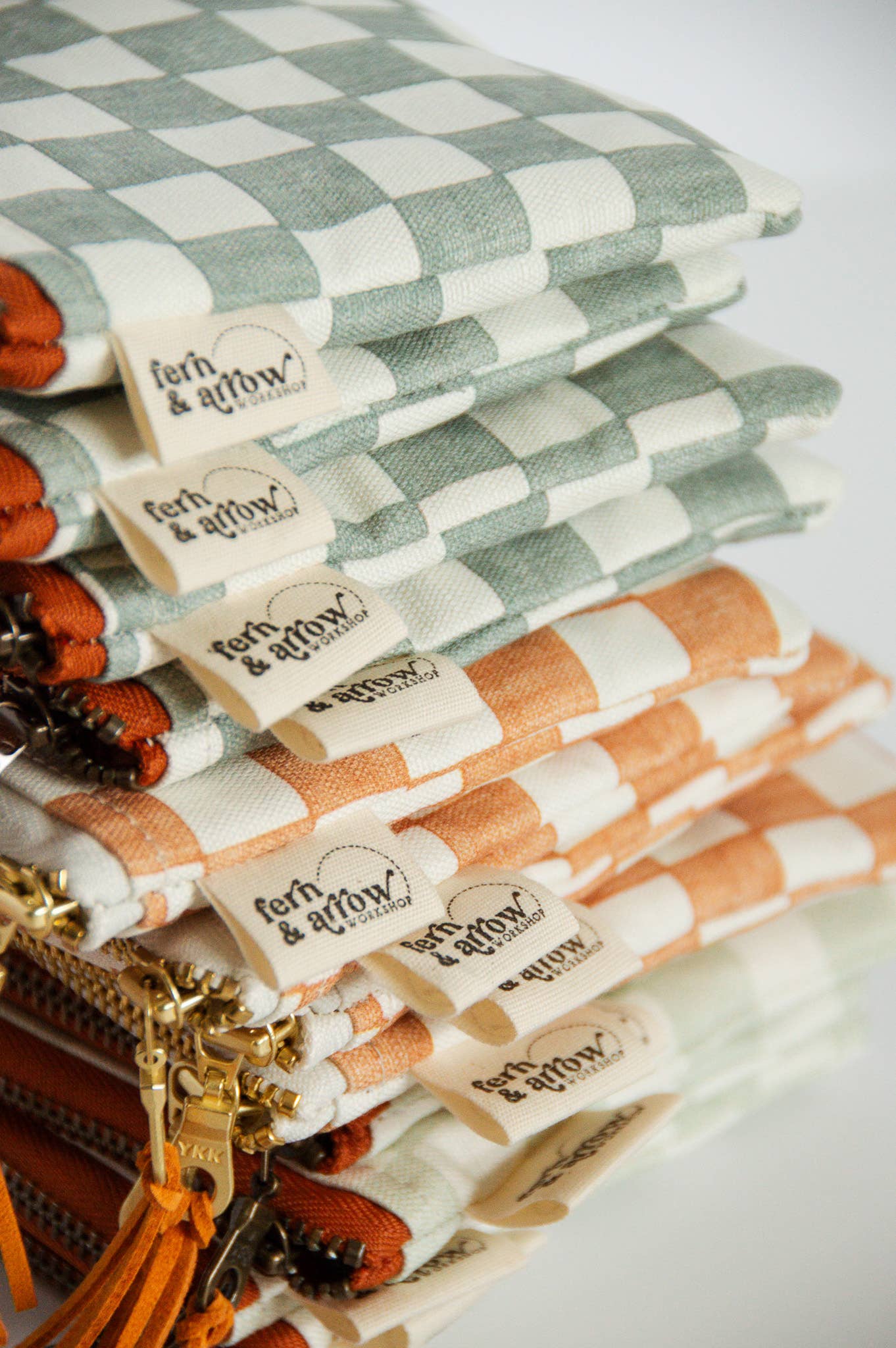 Fern & Arrow - Venta al por mayor Monedero - Mujer - Neceser de Maquillaje Boho Chic a Cuadros para Ella14