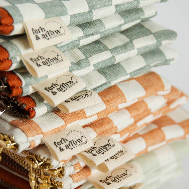 Fern & Arrow - Vendita all'ingrosso Portamonete - Donna - Borsa per Trucco a Quadretti Boho Chic per Lei14