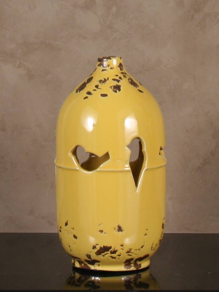 Vase court en forme d'oiseau jaune pour la vente par Accessories by Sherwood