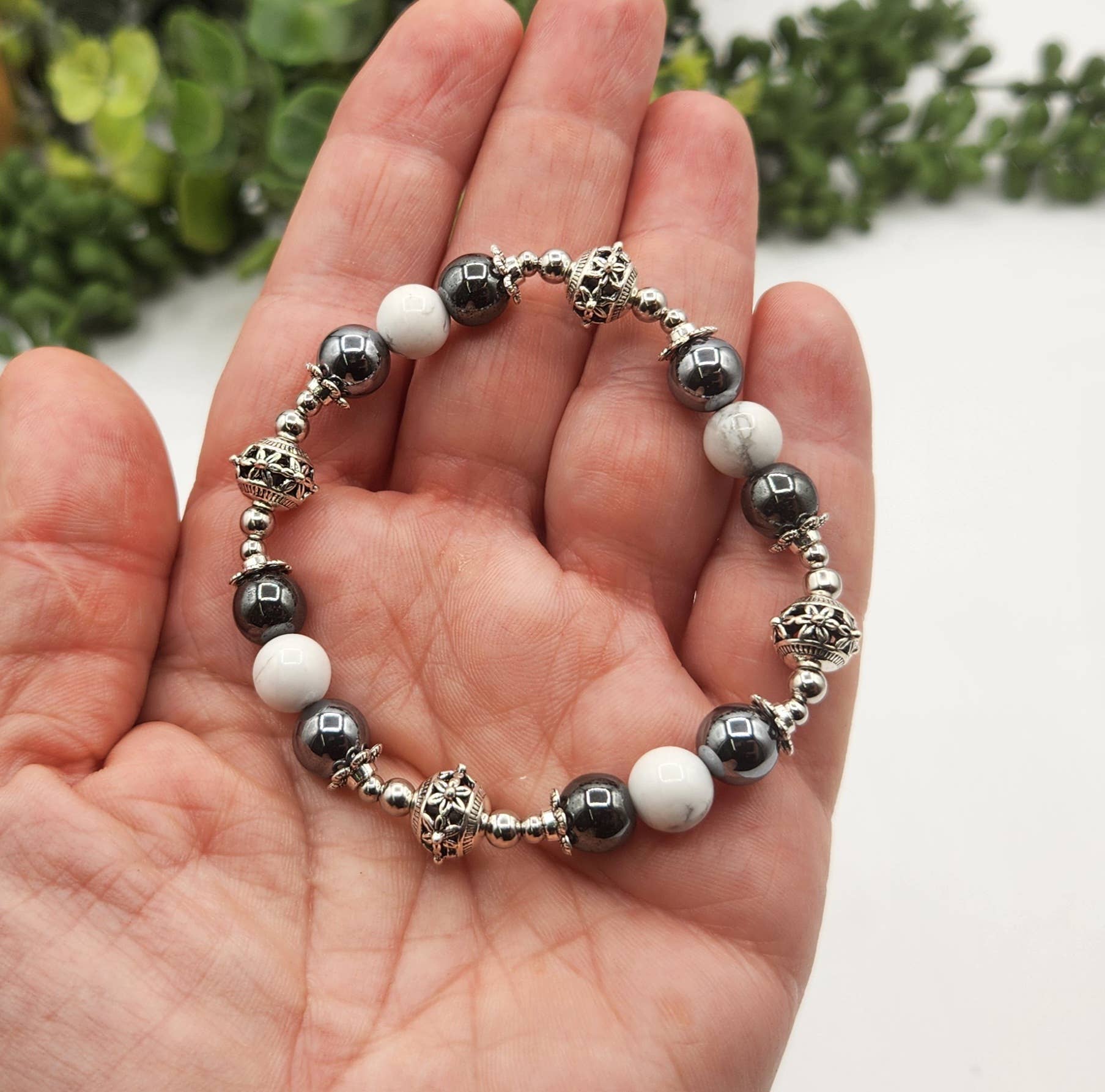 Meraki Gemstones - Wholesale Beaded Bracelet - PAIN RELIEF - White Howlite/Hematite/Terahertz Bracelet 7.5"7