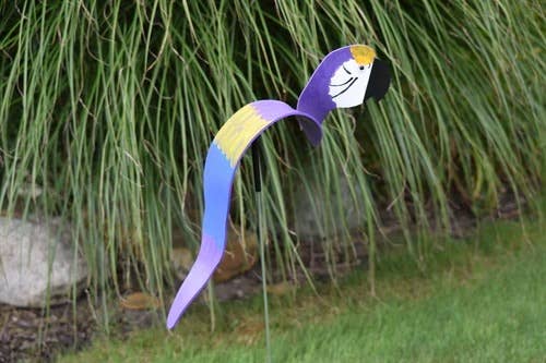 Florida Dancing Birds - Wholesale Garden/Lawn Stake - Purple Parrot