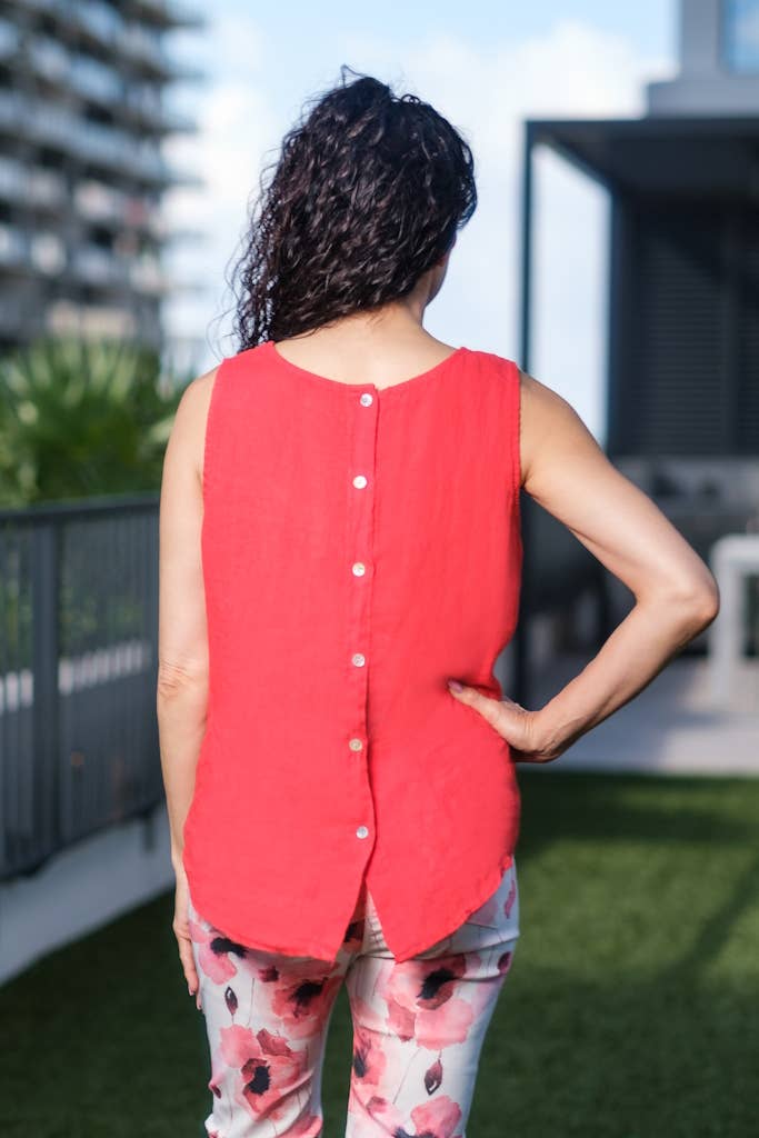 TINA Stephens Italy/Tees By Tina – Großhandel Bluse – Damen – Anabelle Knopfleiste hinten (BT114)23