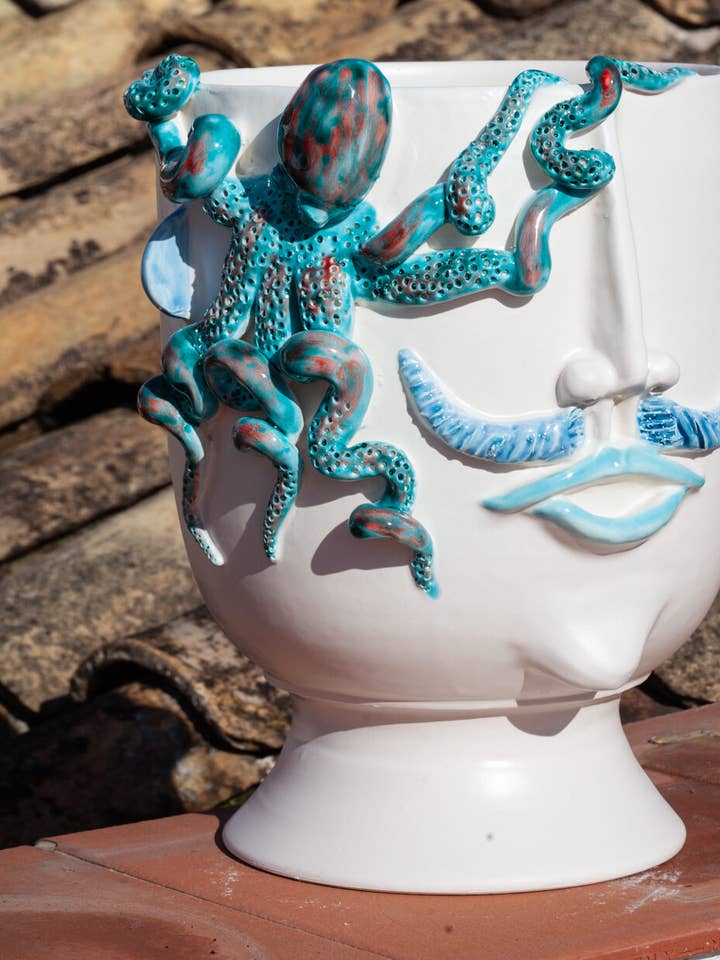 Sauf Vendeur de Poulpes Tête Grande pour la vente par PATRIZIA ITALIANO