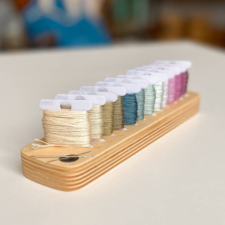 Modern Hoopla - Wholesale Knitting/Crochet Supplies - Bobbin Minder8