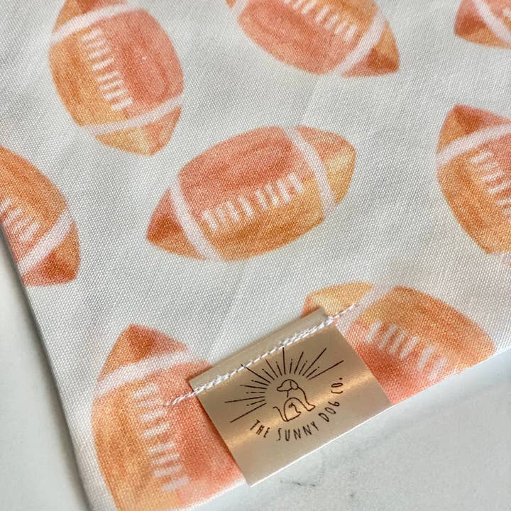 The Sunny Dog Co – wholesale Bandana - Hund – Hundbandana med fotbollstema2