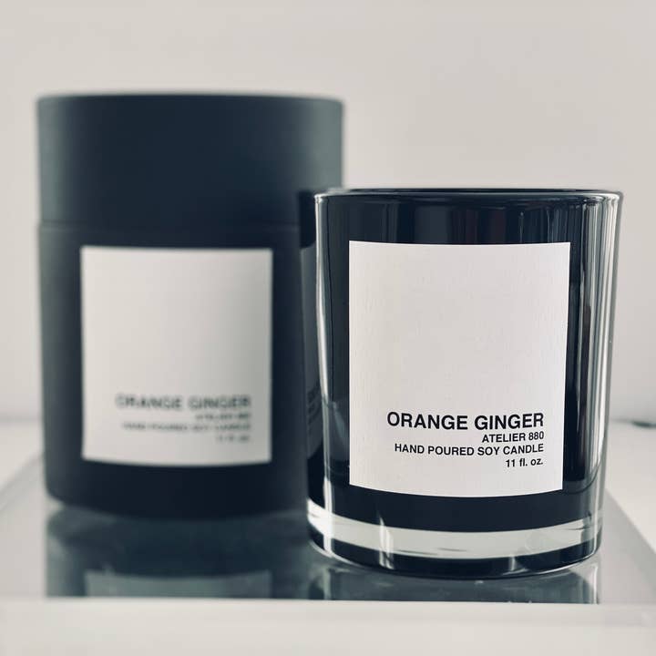Atelier 880 - Wholesale Jar/Filled Candle - The Big Minimalist Scented Candle - Black Glass / Gift Box