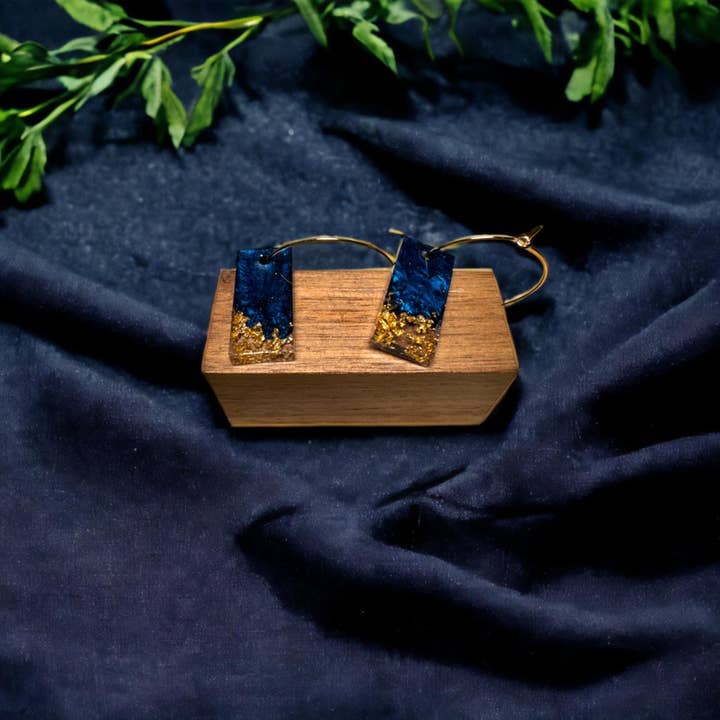 Fish Towne Designs, LLC - Wholesale Dangle Earrings - Navy Blue and Gold Leaf Resin Bar Earrings Handmade4