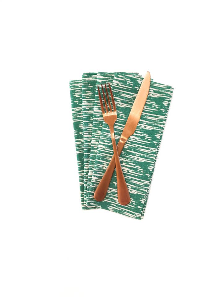 Serviettes en coton vertes et blanches, lot de 4 pour la vente par 90 West Linen Co.