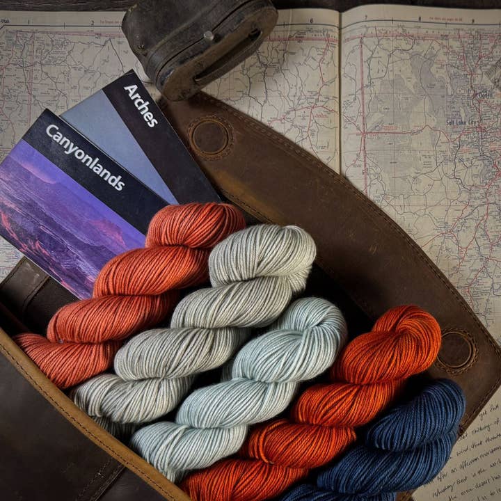 Moab Volledige Collectie - Dixville DK voor wholesale door Granite Mountain Fiber Co.