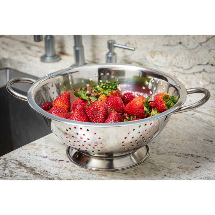 TableCraft Products Company - Wholesale Colander - 5 Qt Footed Colander with Handles7