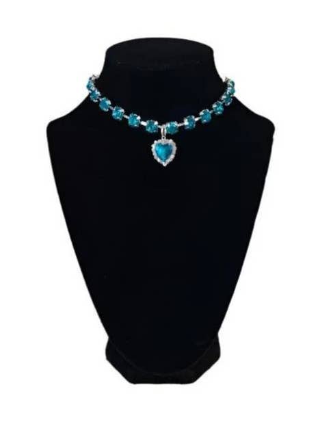 Pet Necklace Aquamarine Crystal Magnetic Breakaway - Dog/Cat for wholesale by Snowy Cat Toys