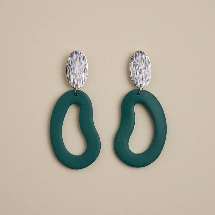 LYHO - Wholesale Hangende/ronde oorbellen - Maria | Handgemaakte kleien oorbellen | LYHO1