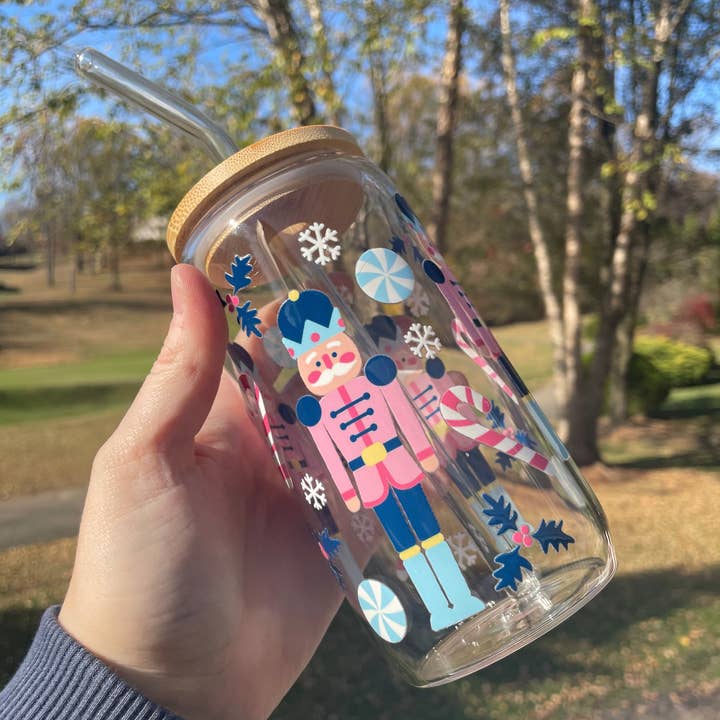 DesignedbyKendal - Wholesale Drinking Glass/Cup - Blue Nutcrackers Holiday Glass Cup with Bamboo Lid and Glass Straw